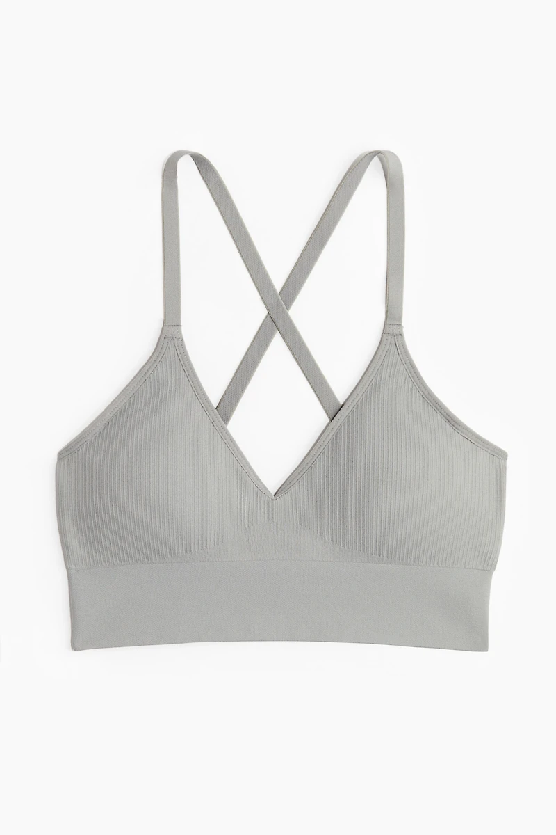Seamless Medium-Support Sports Bra with DryMove™