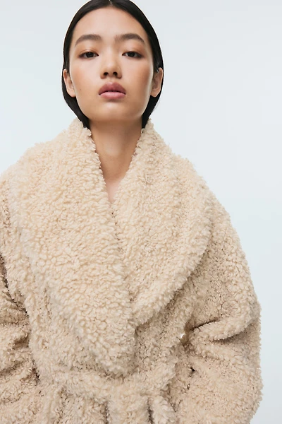 Manteau en polar avec ceinture à nouer