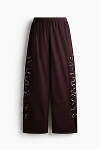 MAMA Pants with Eyelet Embroidery