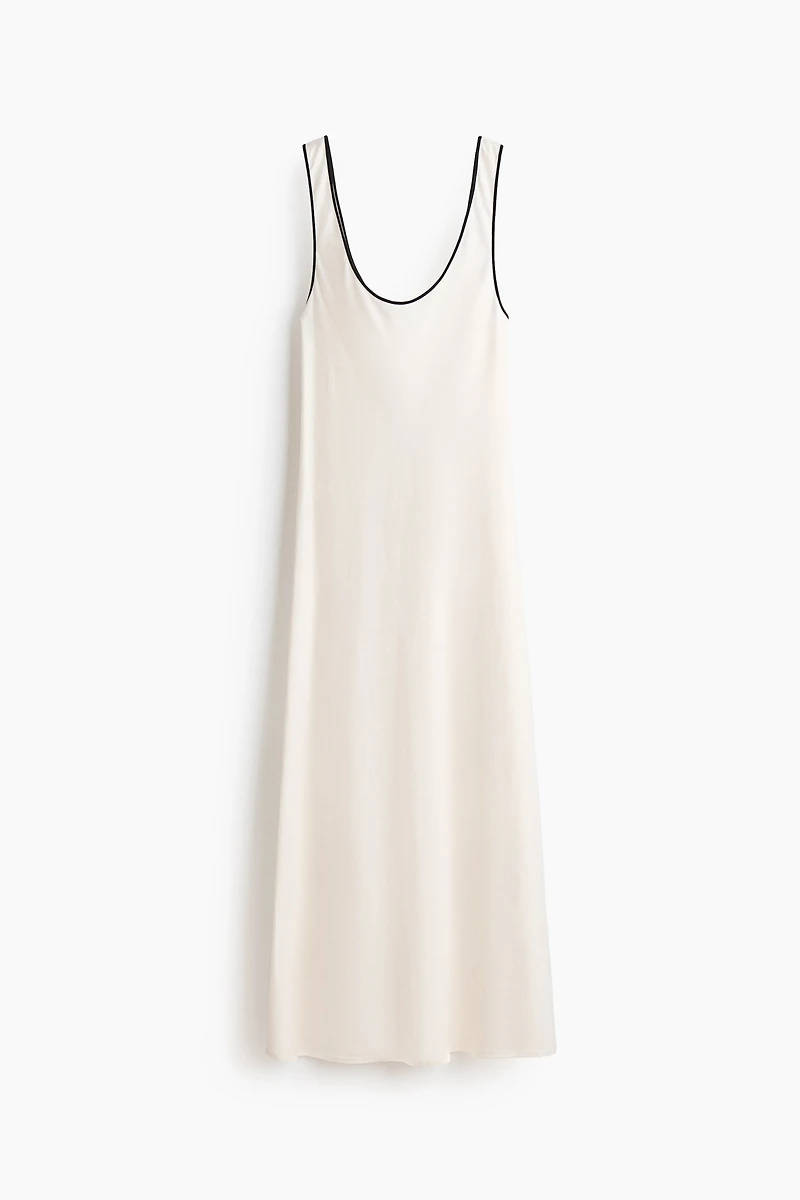 Robe combinaison en lin mélangé