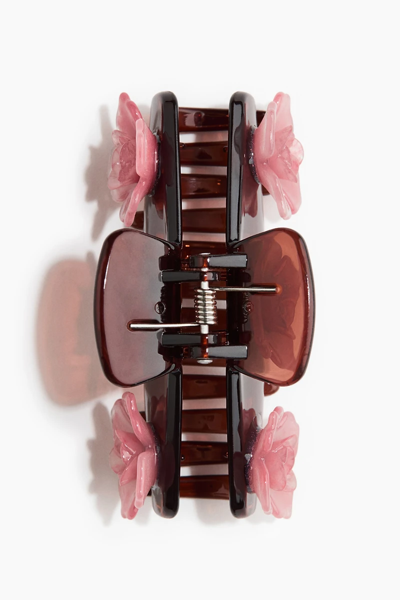 Flower-detail hair claw