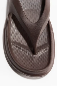 Chunky Flip-Flops