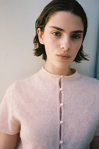 Short-Sleeved Fine-Knit Cardigan