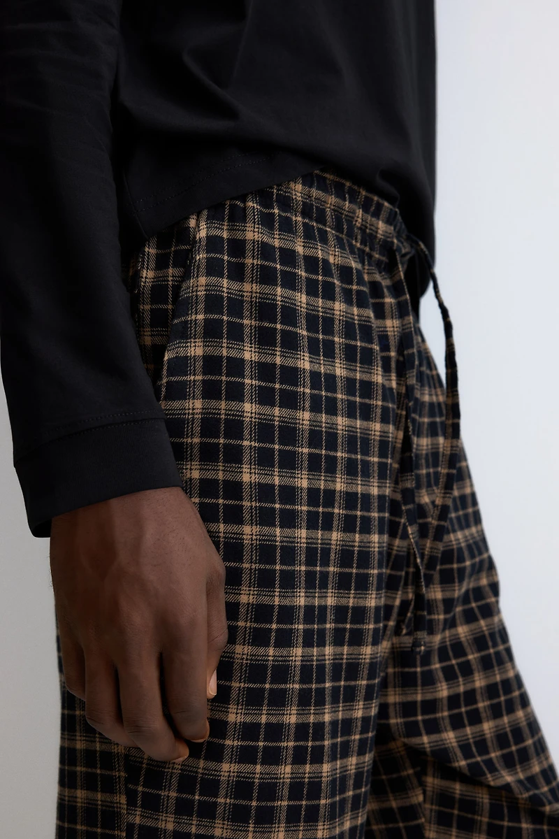 T-shirt et pantalon de pyjama en coton