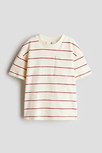 Chest-pocket T-shirt