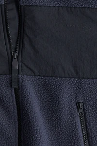 Veste de sport à fermeture éclair avec capuchon