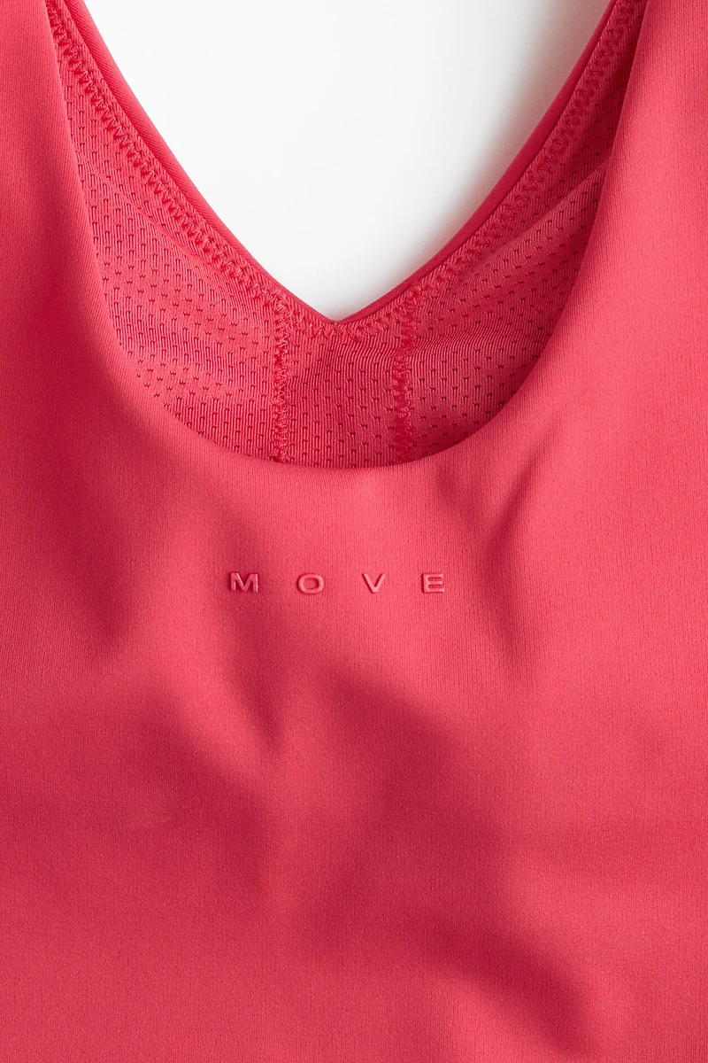Shelf-Bra Sports Top with SculptMove™