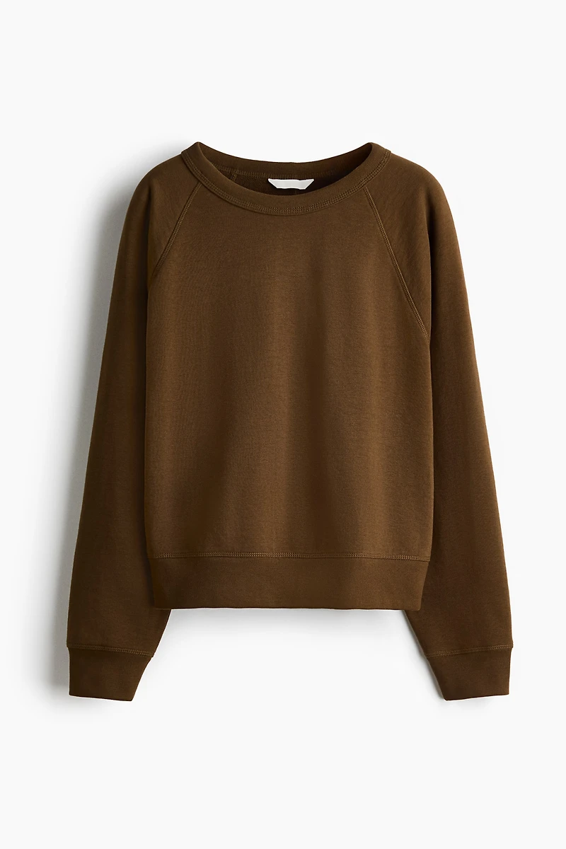 Raglan-Sleeved Sweatshirt