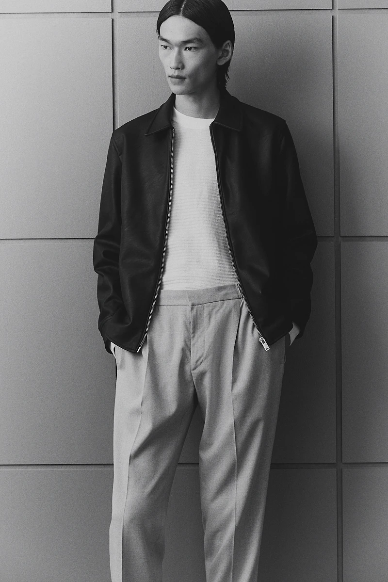Pantalon classique avec plis