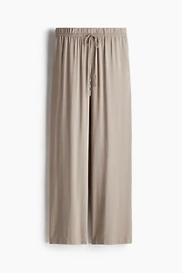 Wide-cut Pull-on Pants
