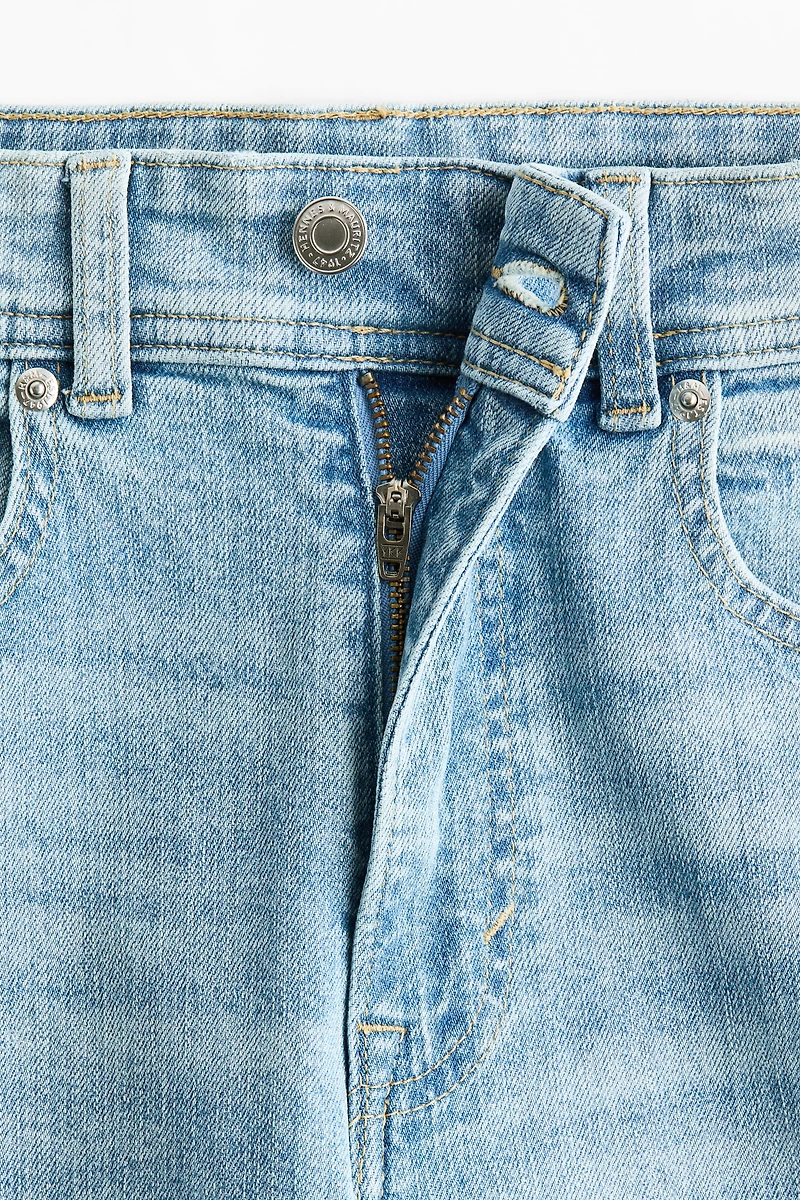 Wide High Waist Ankle Jeans