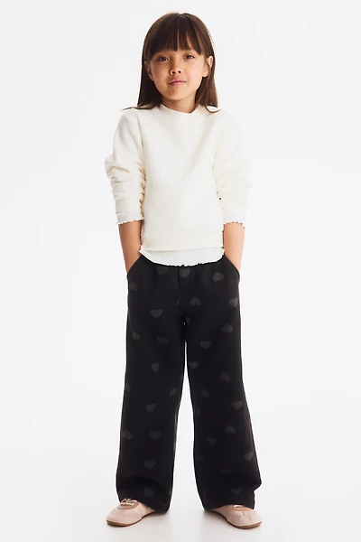 Wide-Leg Loose-Fit Jeans