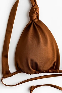 Haut de maillot triangulaire coussiné