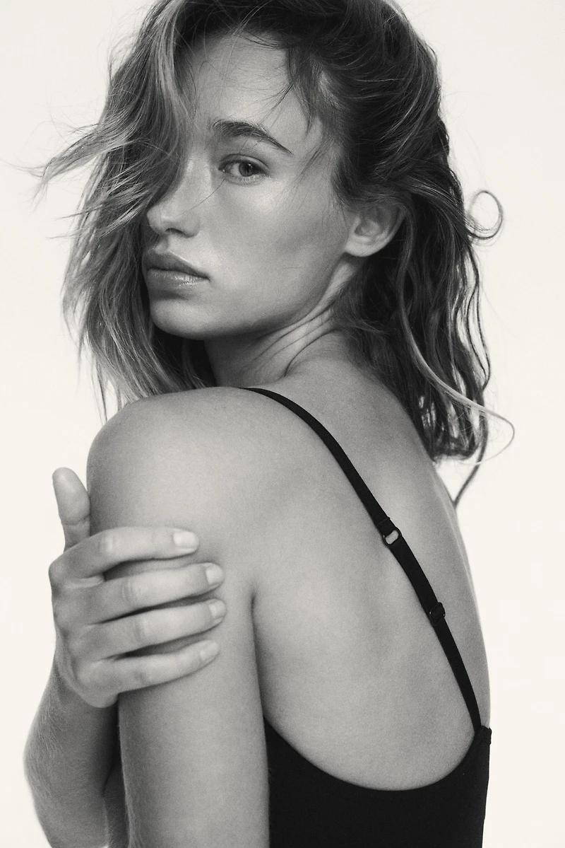 Seamless Light Shape Push-up Thong Bodysuit