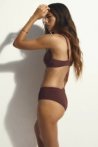 Haut de bikini pigeonnant