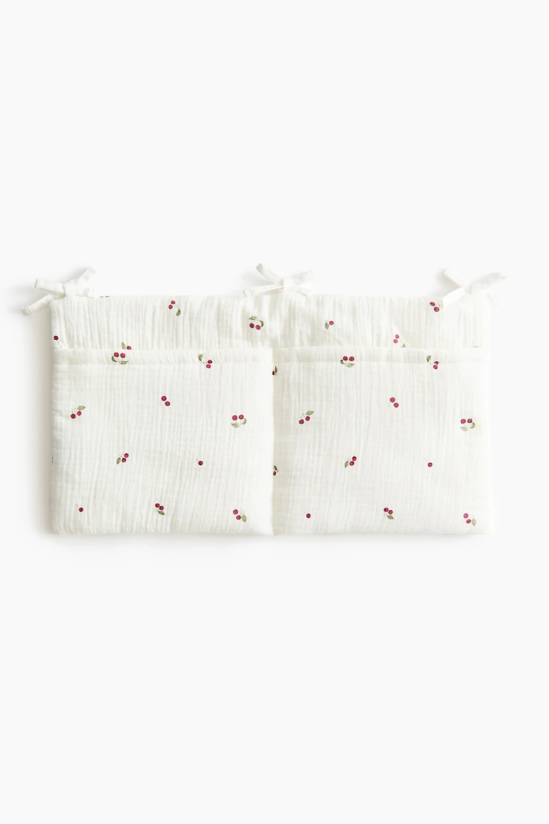 Muslin Hanging Nursery Organizer