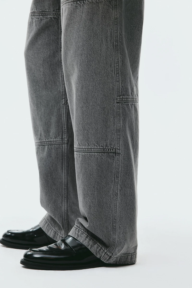 Loose-Fit Worker Jeans