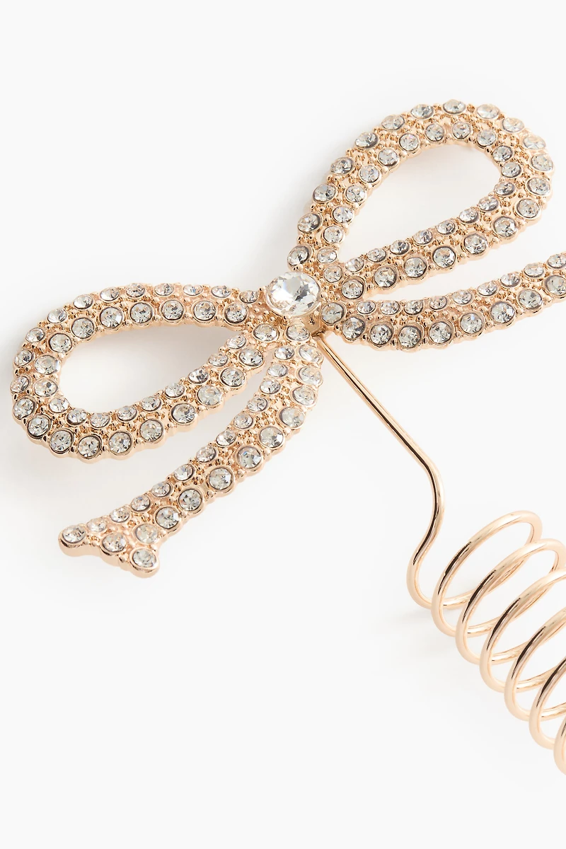 Bow-Shaped Tree Topper