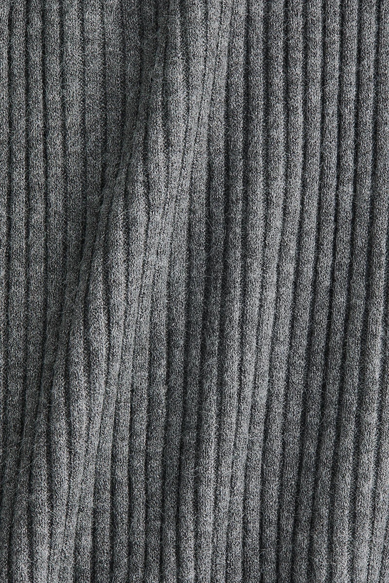 Wide-Leg Rib-Knit Pants