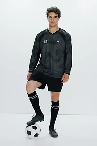 Loose-Fit Soccer Jersey with DryMove™