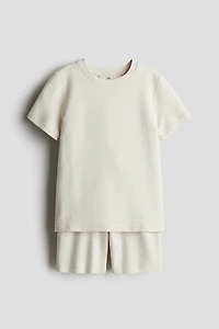 2-Piece T-Shirt and Shorts Set