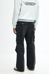 Loose-Fit Cargo Pants