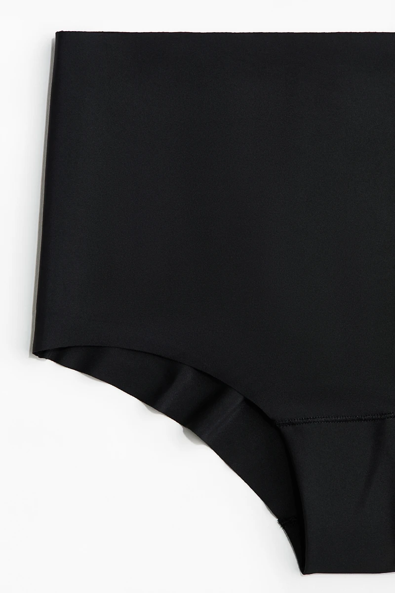 Medium Shape Microfiber Briefs