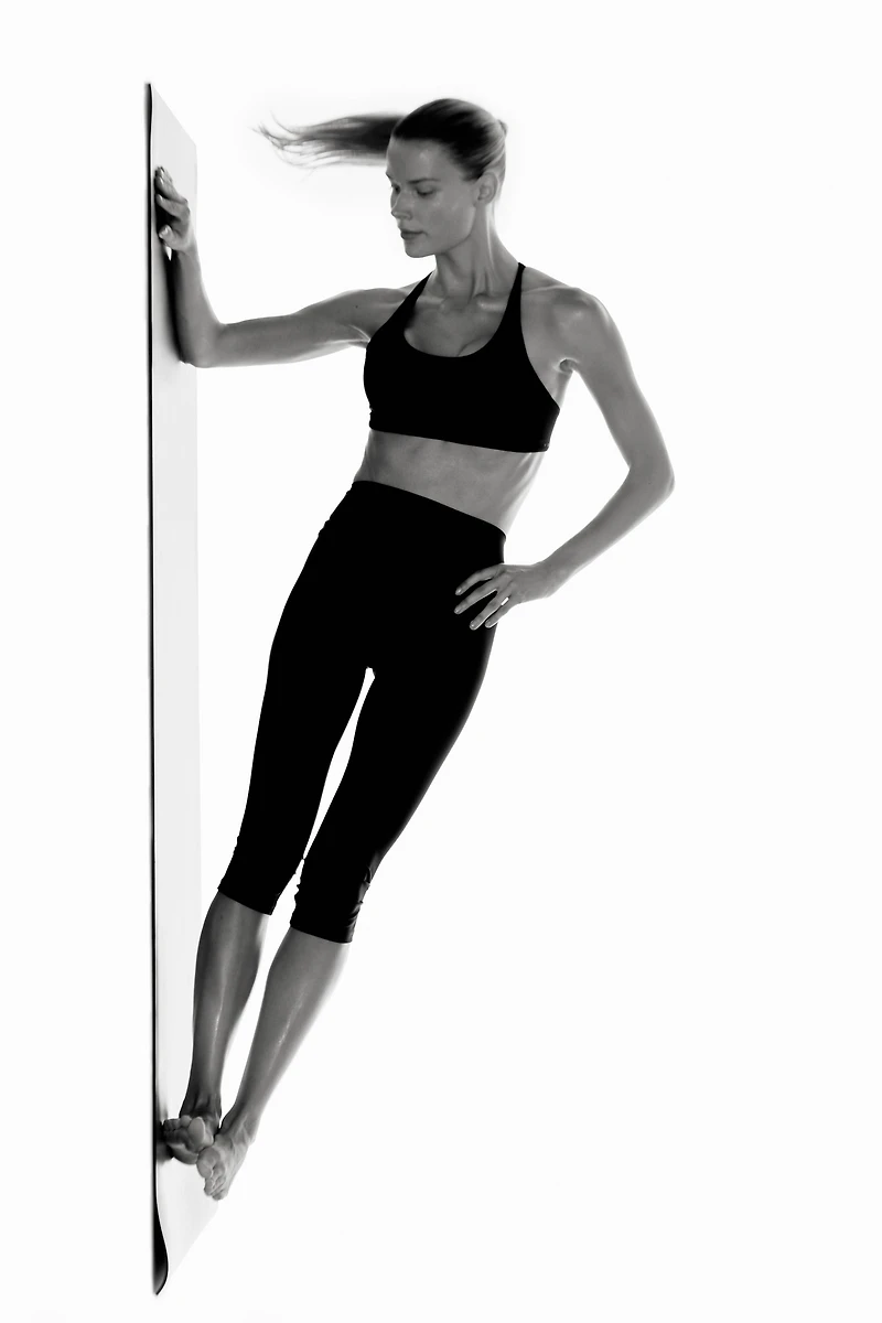 Capri Leggings with SculptMove™