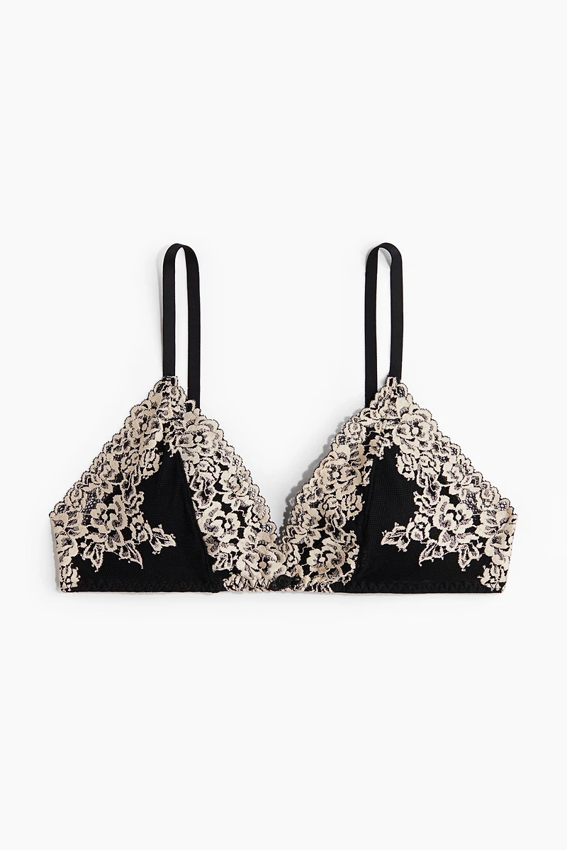 Soutien-gorge souple et paddé en dentelle