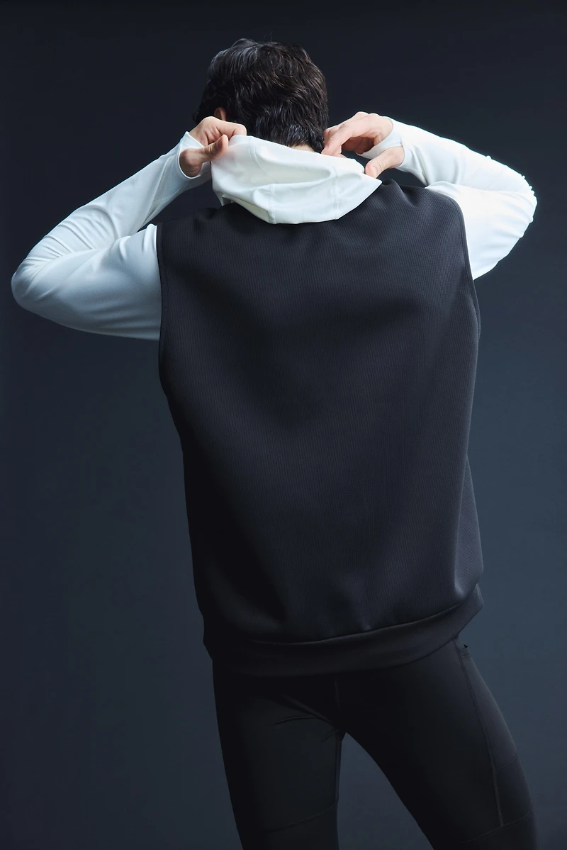 Sports Vest with ThermoMove™