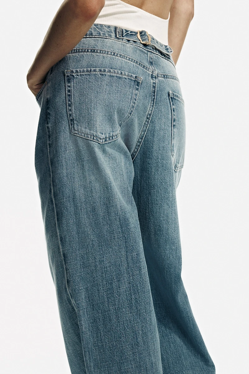 Wide-Leg Regular Waist Jeans