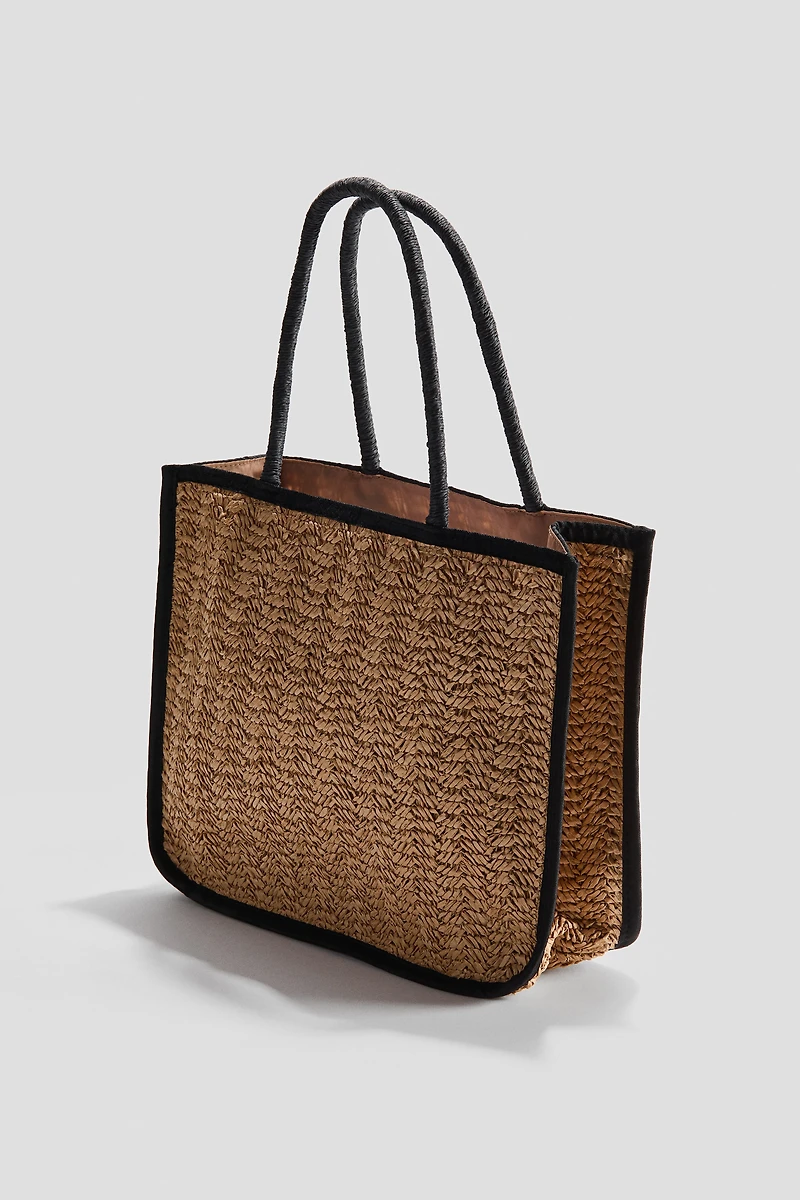 Straw Shopper