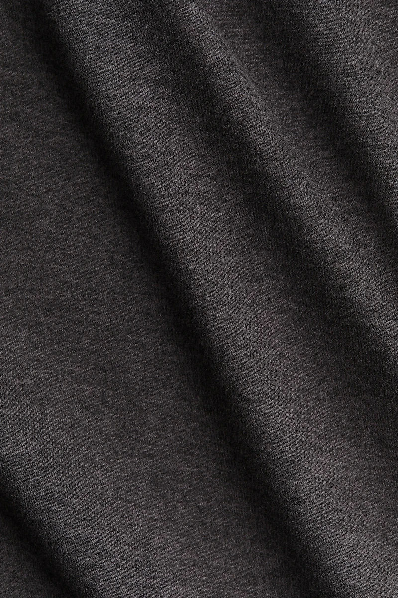 Long-Sleeved Sports Top with DryMove™