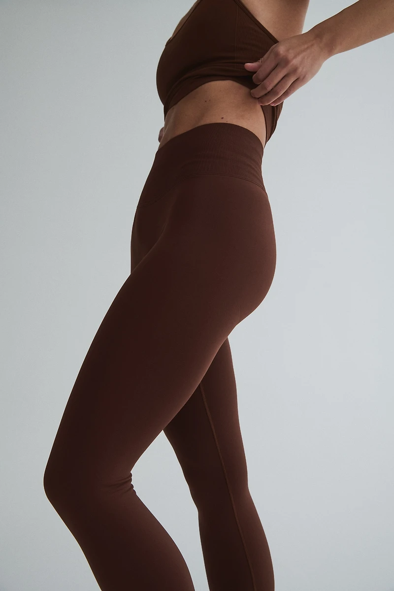 Seamless Sports Leggings with DryMove™
