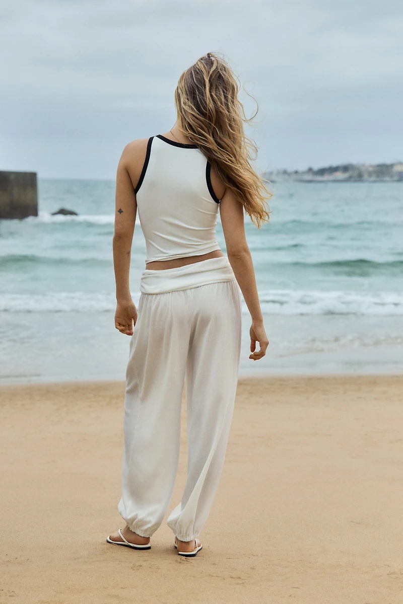 Crinkled Balloon-Leg Pants