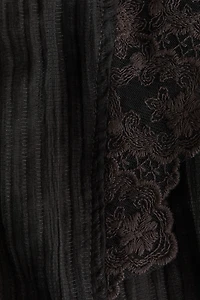 Haut sans manches à dentelle