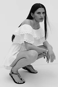 Combi-short épaules nues avec broderie anglaise