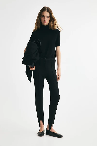 Crease-Front Stirrup Leggings