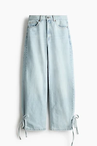 Jean taille haute jambes tonneau à la cheville