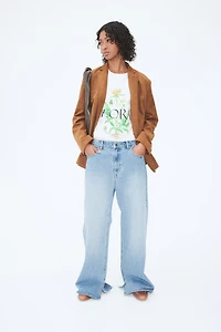 Wide-Leg Jeans