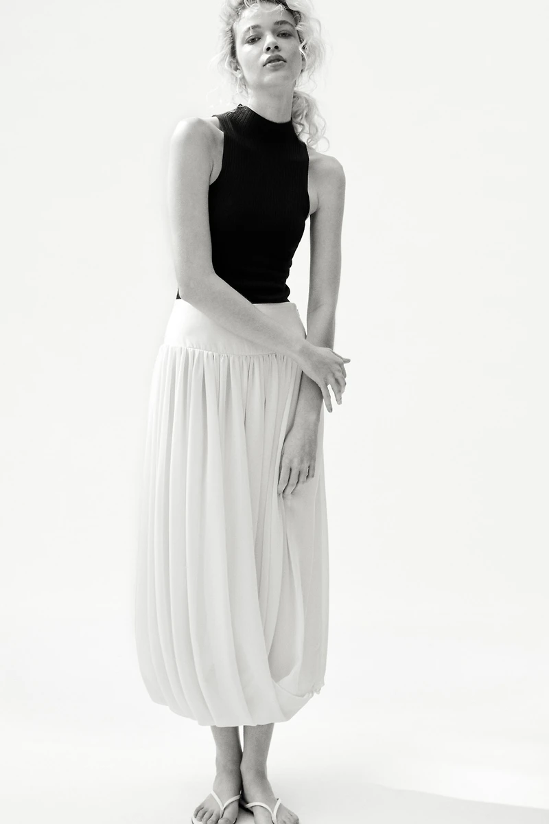 Rib-Knit Mock Turtleneck Top