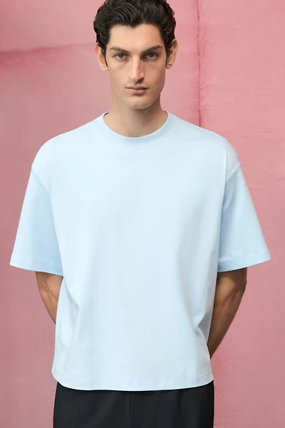 Loose-Fit Boxy T-Shirt