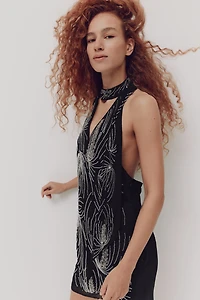 Robe ornée à dos dénudé