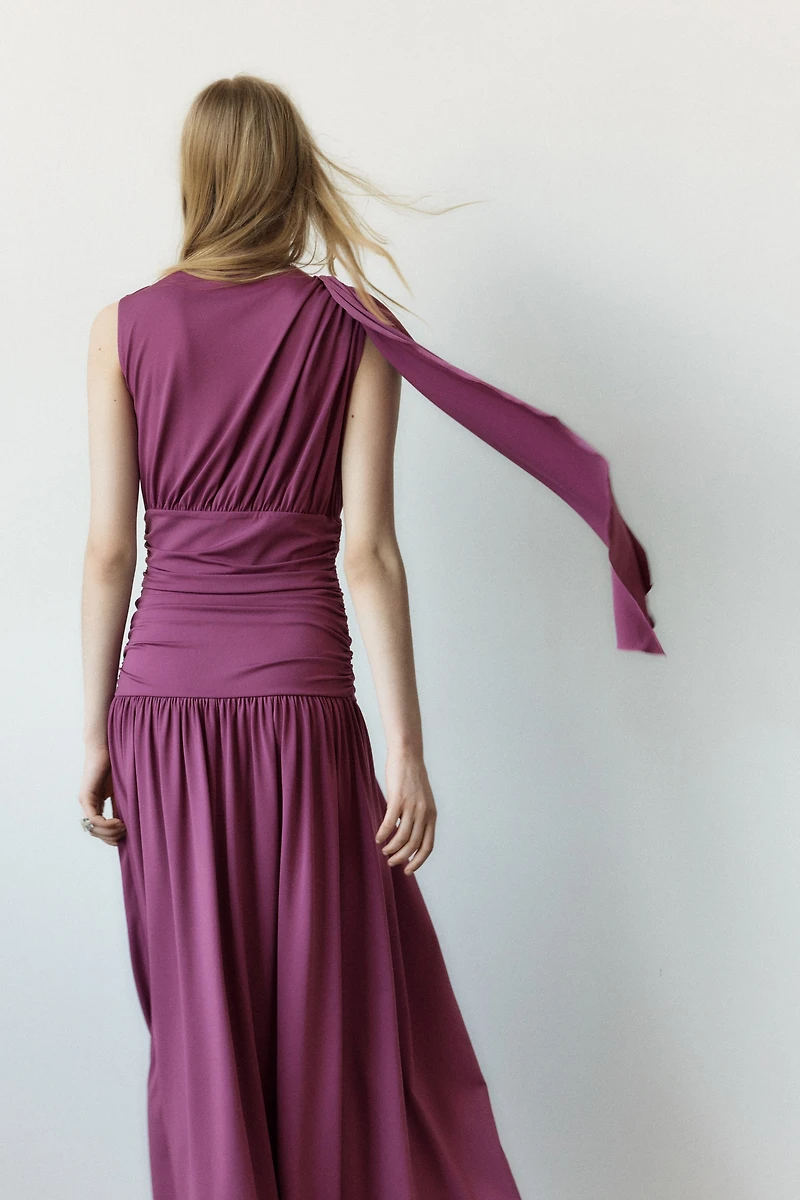 Robe en jersey à effet drapé
