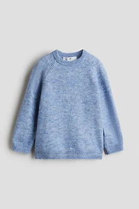 Raglan-Sleeved Sweater