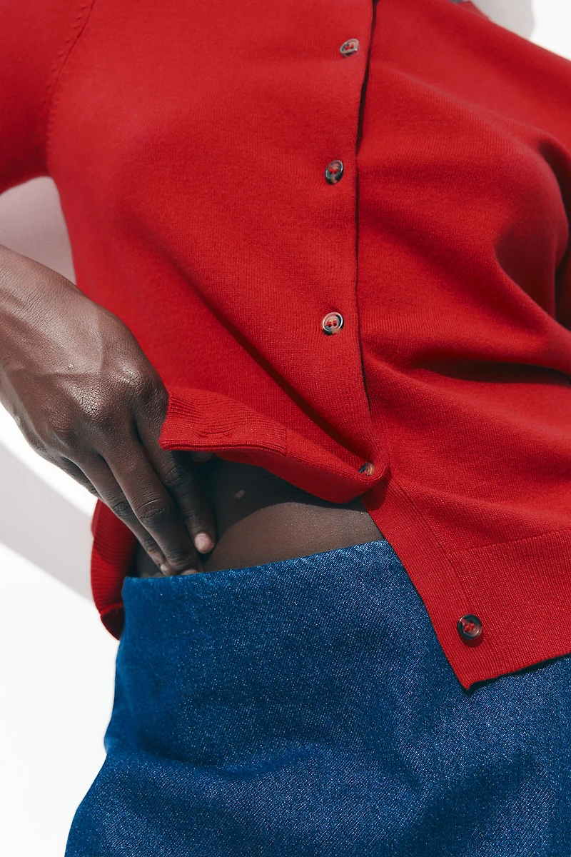 Short-Sleeved Cardigan