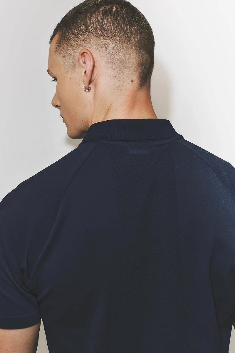 T-shirt de tennis classique en DryMove🅪