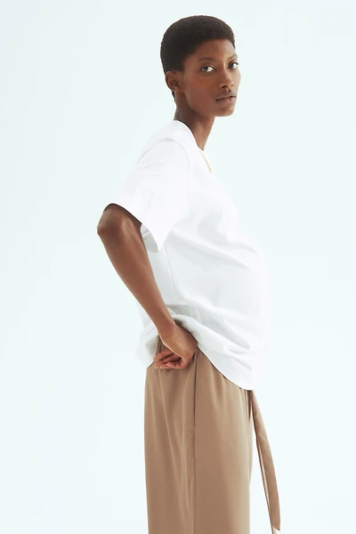 MAMA Loose-Fit T-Shirt