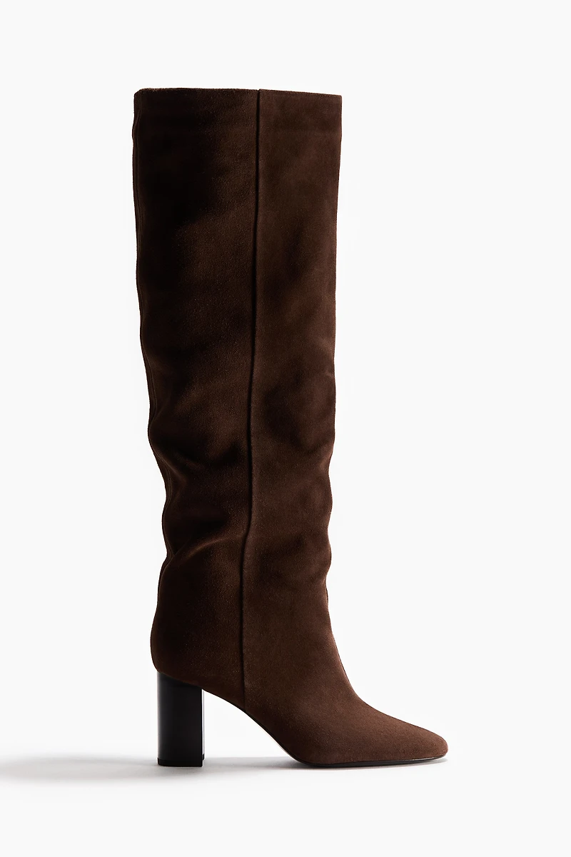 Bottes au genou en daim fendu
