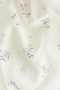 Robe à manches bouffantes
